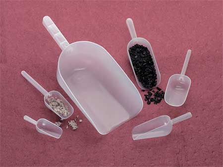 Scoop POLYPRO. 8x4.75x3